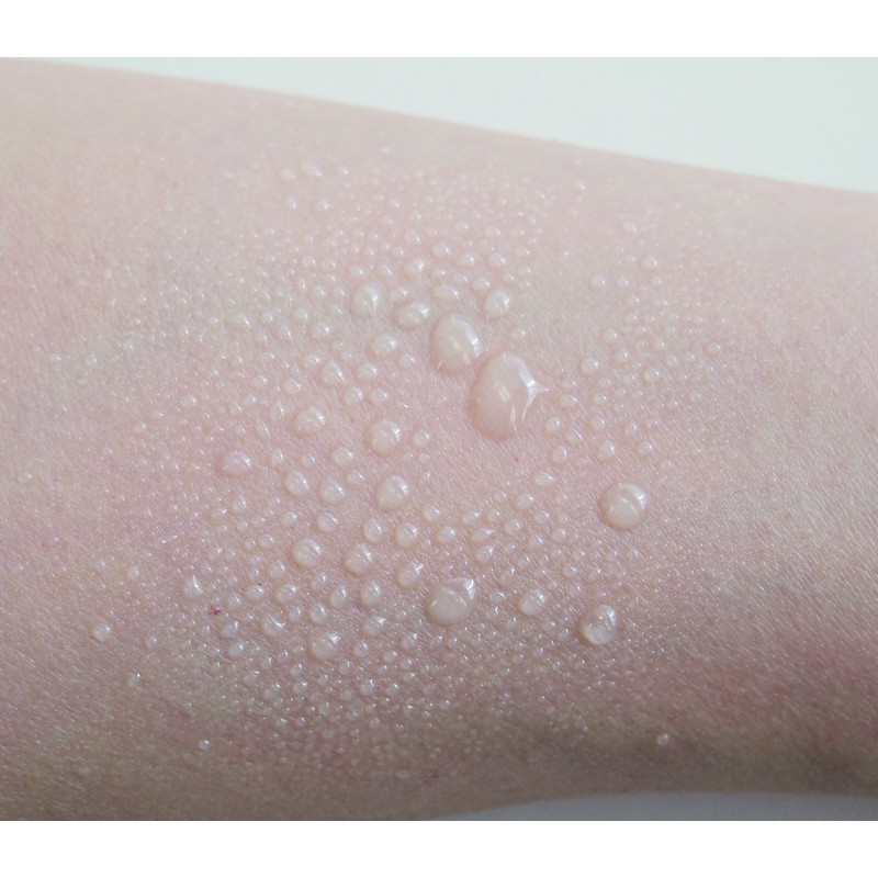 Kazu Reiko UV Blocking Gel N Highest Standard in Japan