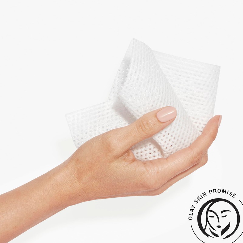 OLAY Daily Gentle Clean 5-in-1 Water Activated Cloths, 33 Ea