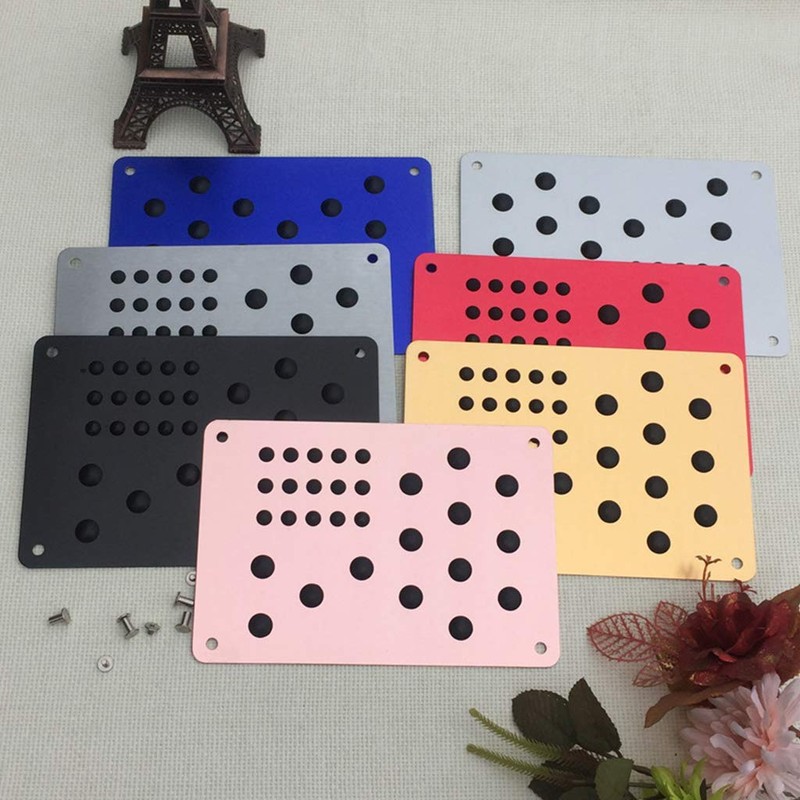 Buwei Universal Aluminium Car Floor Mat Patch Non-Slip Heel Plate