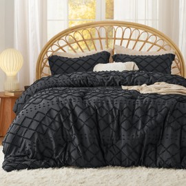 Bedsure Queen Comforter Set - Black Comforter, Boho Tufted Shabby Chic Bedding for Kids, 3 Pieces Vintage Farmhouse Bed Set for All Seasons, Fluffy Soft Bedding with 2 Pillow Shams