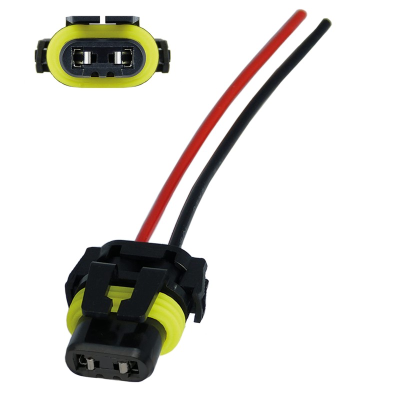 L & P Car Design 2x HB3 Lamps Plug Socket