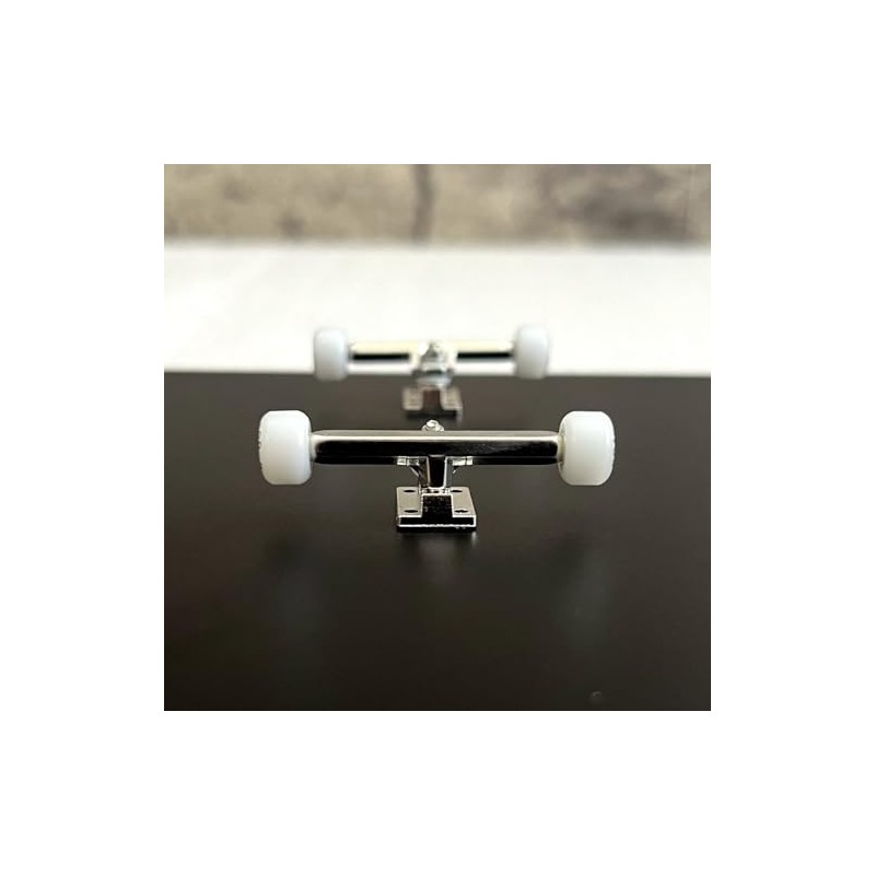 NOAHWOOD Pro Fingerboard 36mm Six Truck (36mm Silvery)