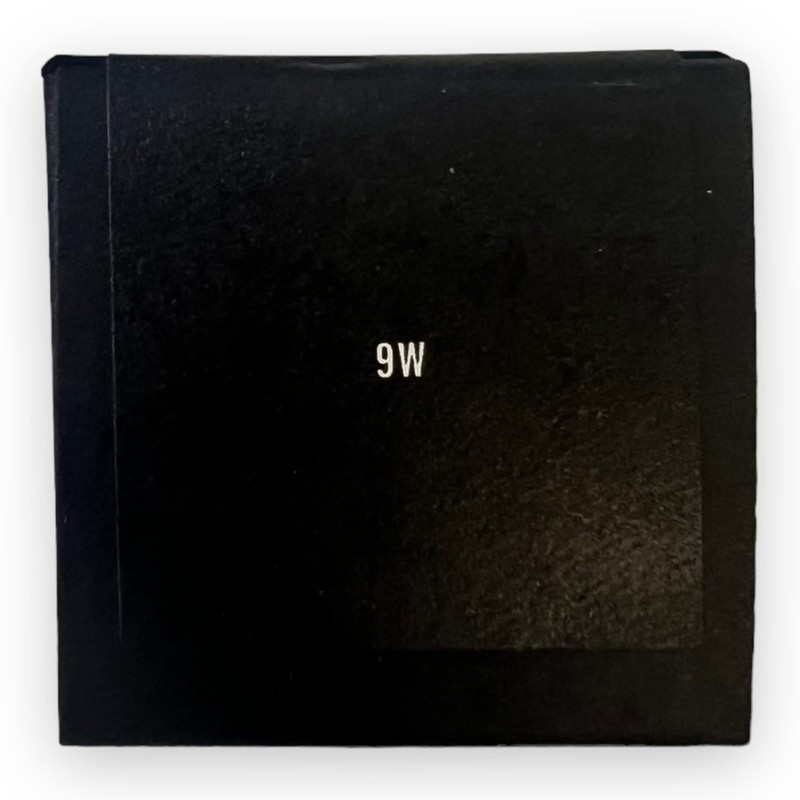 MAKEUP BY MARIO SurrealSkin™ Liquid Foundation 9W