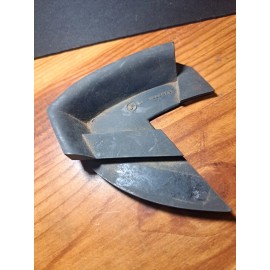 Buick #1383870, 1968 Buick Le Sabre/ Wildcat Rear Bumper Cap