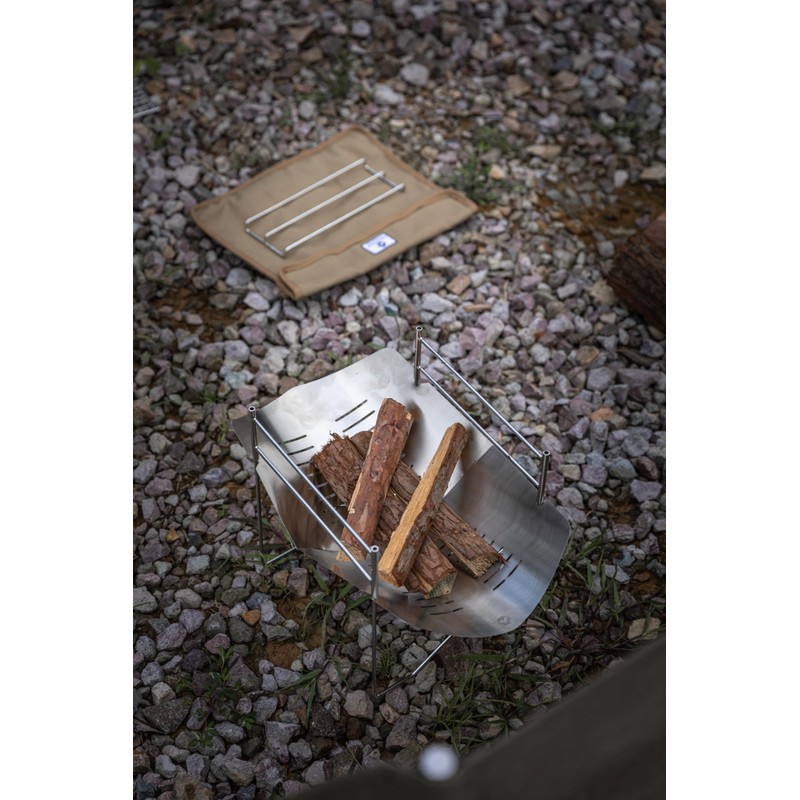 CAMPING MOON SOLO-A4-B A4 Size Lightweight Bonfire Grill Storage Case
