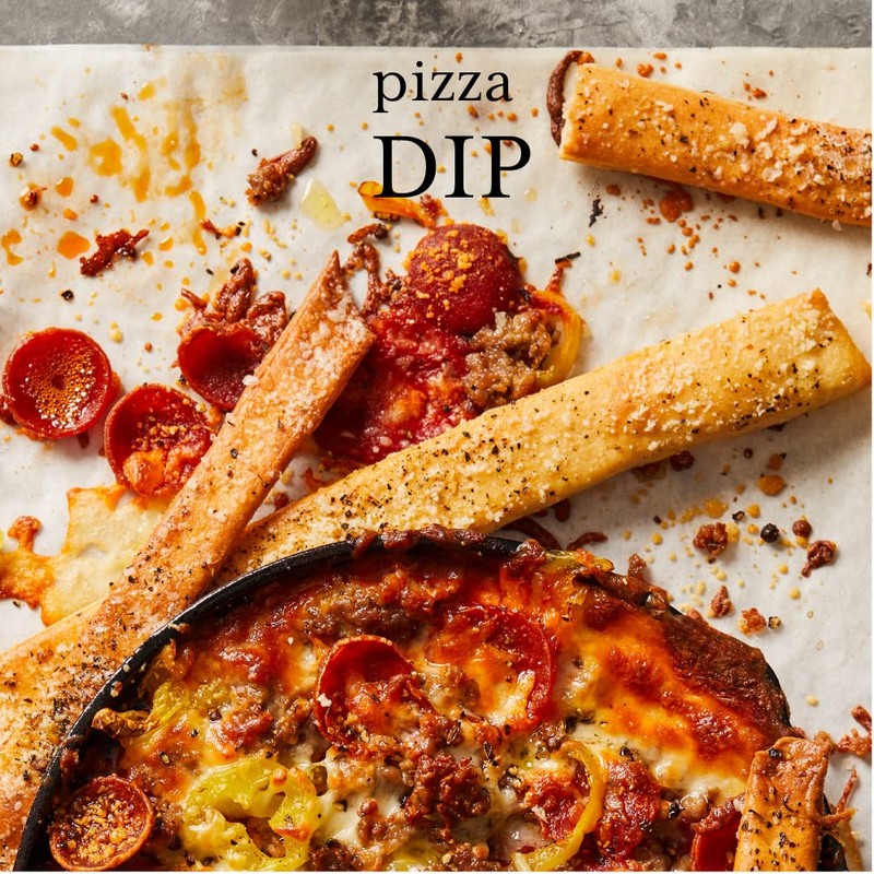 DeLallo Classic Pizzeria-Style Pizza Sauce, 14 Ounce Jar, Made with