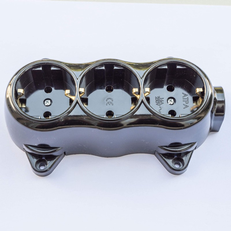Socket fix, retro, 3-way, 16A-250V, surface-mounted, brass, thick, black, retro