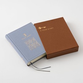 Midori 12711006 Diary, 3 Year Consecutive Door, Mini, Blue-Purple, MD Notebook, Diary