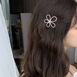 Inilbran Vintage Crystal Flower Hair Clips Silver CZ Flower Hair Clips Vintage Rhinestone Flower Hairpin Barrette Sparkling CZ Hair Pins Hair Clip Decorative Crystal Wedding Headwear Bridal