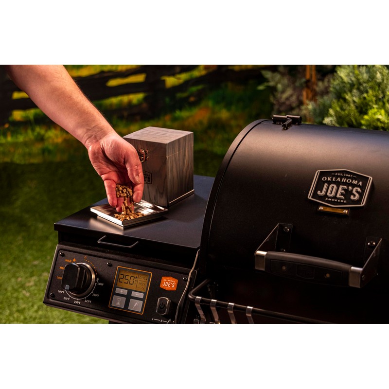 Oklahoma Joe's® Cocktail Smoking Box - 7678088R06