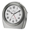 ATRIUM Wecker Analog Quarz ohne Ticken mit automatischem Nachtlicht und