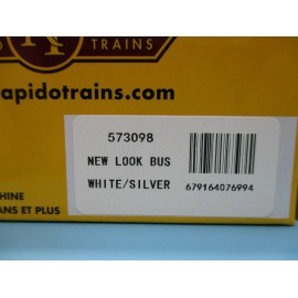 RAPIDO TRAINS N SCALE - NEW LOOK BUS - WHITE/SILVER - WORKING HEAD & TAILLIGHTS!