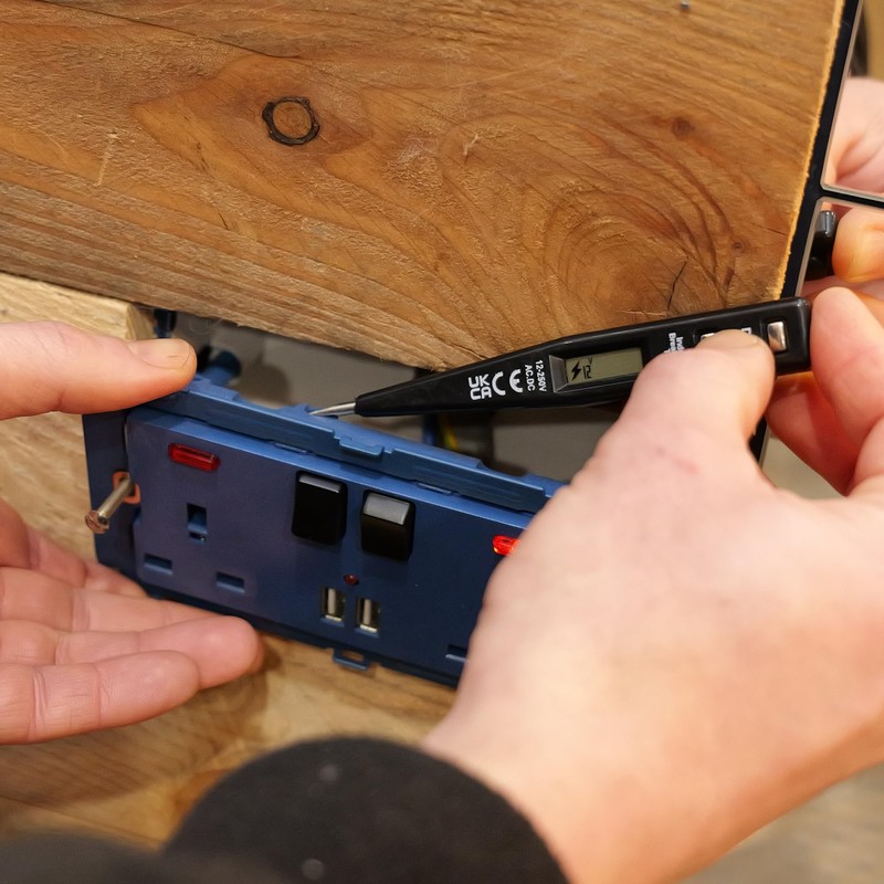 Mains Tester and Digital Display Circuit Tester Set Probe -