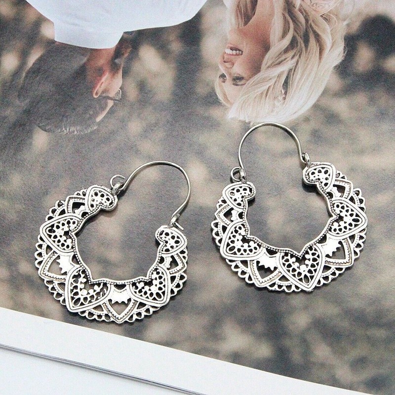 Unbranded Elegant Silver Plated Hoop Earrings Hollow Pattern Heart Shape