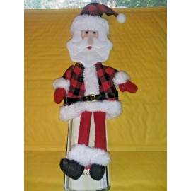 KOHLS KOHL'S WINE BOTTLE CHRISTMAS SANTA IN TARTAN COLORED COAT 2 PC SET