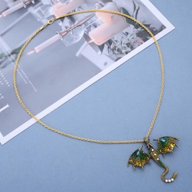 Zeshimb Gothic Crystal Dragon Necklace Diamond Cz Enamel Dragon Pendant Necklace Gold Rope Chain Cartoon Flying Dragon Necklace Vintage Dragon Dinosaur Choker Necklace Jewelry for Women and Men