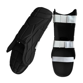 Harilla Baseball-Batter-Beinschützer, Fußschützer für Erwachsene, multifunktional, komfortable Ausrüstung, ergonomisch, Verstellbarer Schienbeinschutz, Schwarz