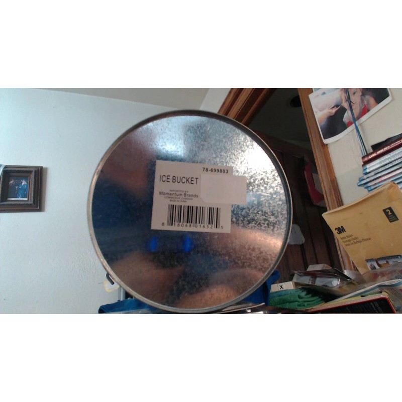 1- CORONA NEW NEW Silver Galvanized Metal Round Beer Ice