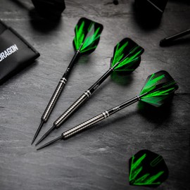 Red Dragon Raider 1: 23 g tungsten dart set with steel tip. Professional darts with shafts (stems), flights and checkout card. Choice of colours available