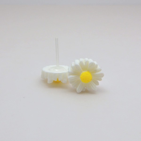 Pretty Smart Daisy Earrings Metal Free Plastic Posts for Sensitive