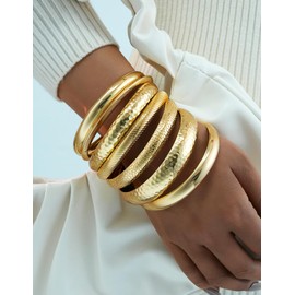 YEEZII Gold Bangle Bracelets for Women, 7Pcs 14K Gold Plated Boho Indian Multi Stackable Textured Bracelets, Chunky Bangle Set for Women Jewelry Gifts