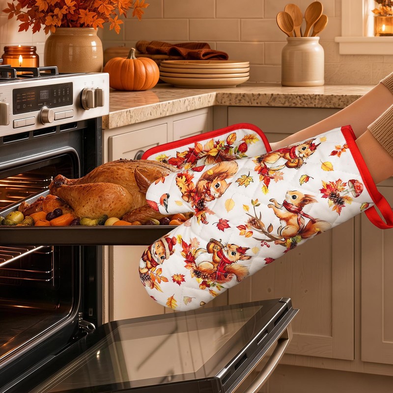 Arquiel Autumn Squirrel Oven Mitts and Pot Holders Sets, 100%