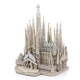 Fascinations Premium Series Spain SAGRADA FAMILIA Basilica Metal Earth Model Kit