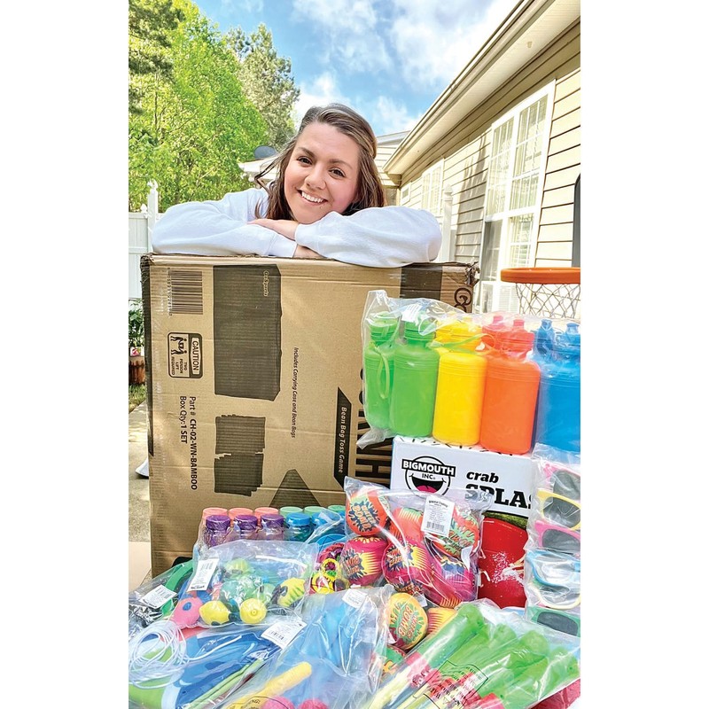 Fun Express Bulk Water Bottles, Neon Assorted Colors, 12 Bottles,