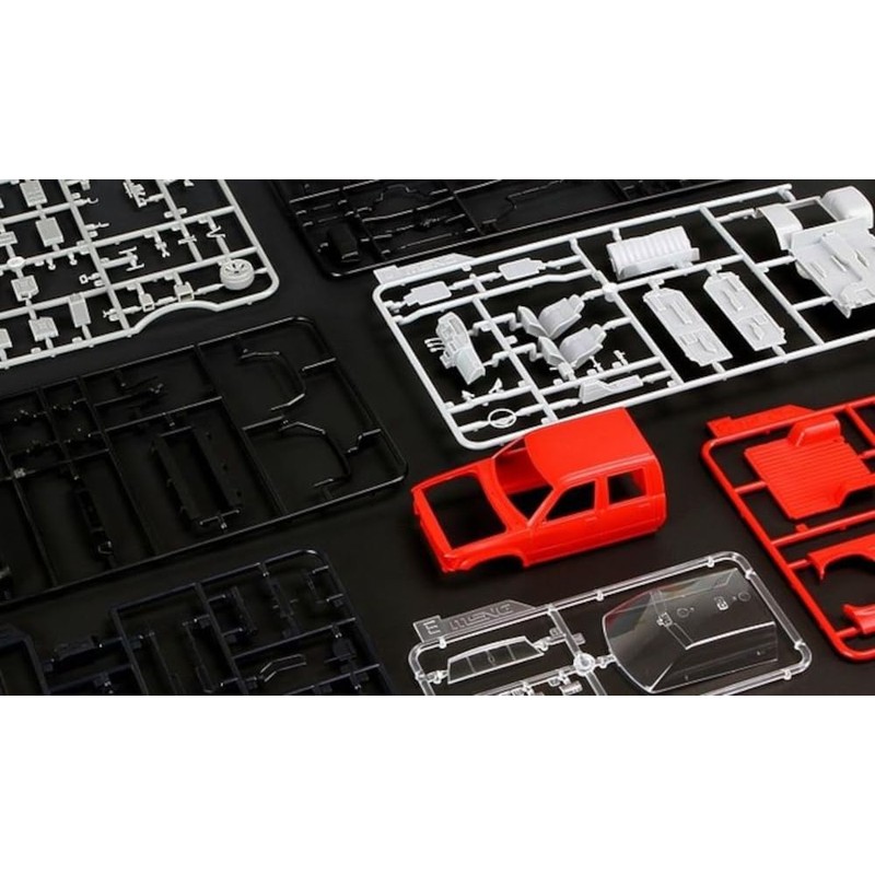 MENG-Model VS-002 - Fahrzeug Pick Up with Equipment