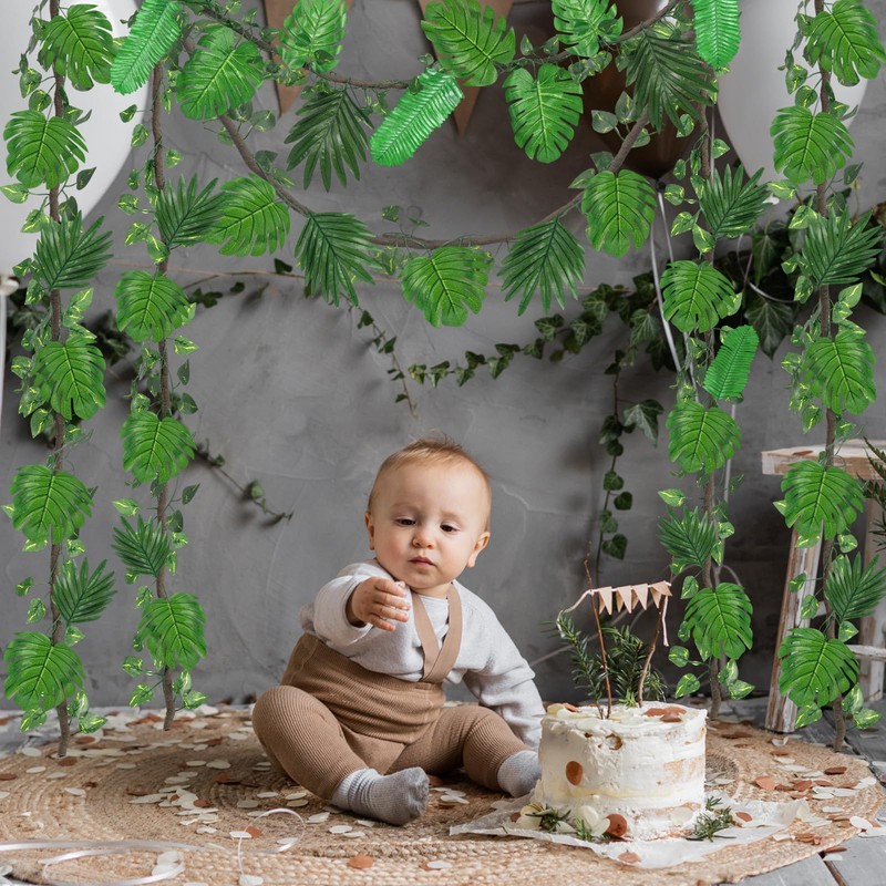 HIYZI 47 Pcs 20 ft Jungle Theme Party Decorations Set