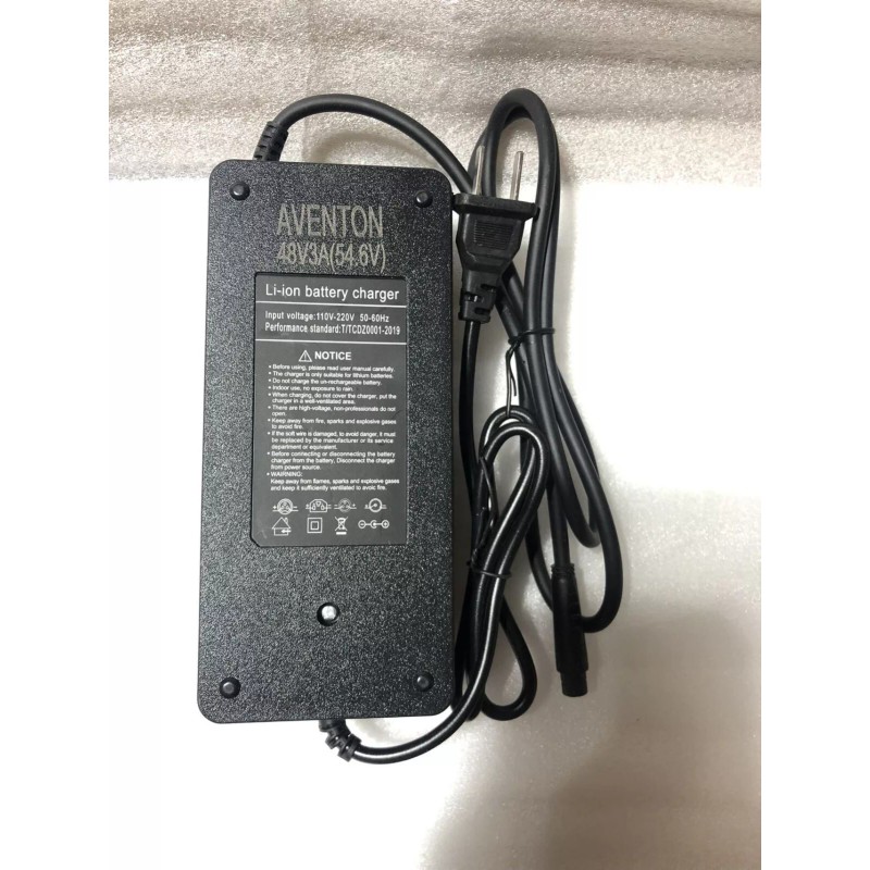 Coming data PWT43027 - 54.6V 3A MAX 3-pin Li-Ion Charger