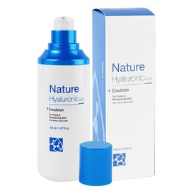 Moist hyaluronic acid emulsion 150ml for added moisturizing effect / 보습 효과를 더하는 촉촉한 히알루론산 에멀전 150ml
