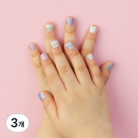 Bonbong Friends Nail Friends Bonbong Stick-on nail polish for kids ages 3 to 7, glitter purple, 3 pieces / 봉봉프렌즈 네일프랜즈봉봉 3~7세 키즈용 붙이는 매니큐어, 글리터퍼플, 3개