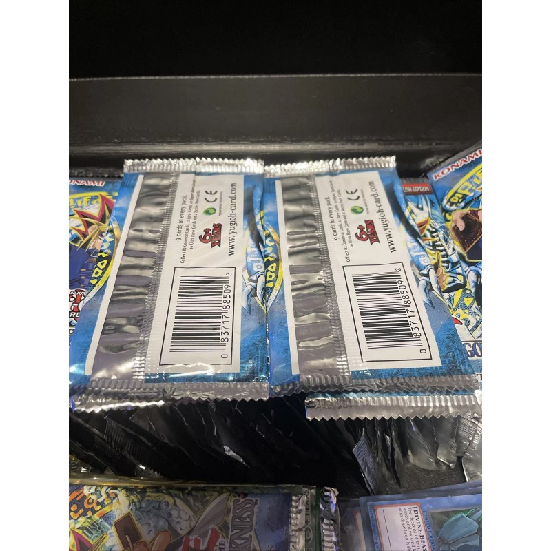 Yu-Gi-Oh Legend of Blue Eyes White Dragon Booster Pack 2017