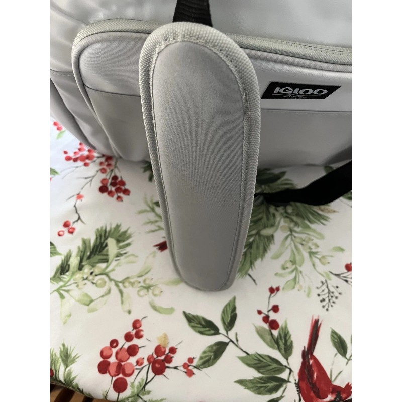 Igloo NEW Igloo MaxCold SEADRIFT SNAP DOWN Cooler Bag 36-Cans