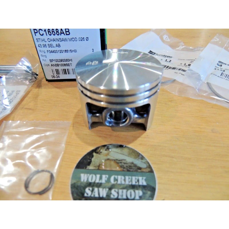 Meteor piston kit for Stihl 026 44mm with Caber rings