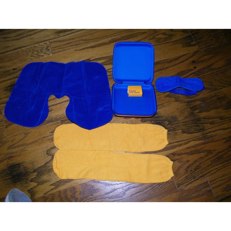 United Airlines 4 Piece Travel Airplane Set Ted United Airlines