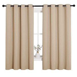 NICETOWN Cortinas Cortas Salon - Cortinas Termicas Aislantes con Ollaos para Dormitorio/Telas Gruesas 100% Poliéster para Oficina Cocina Comedor(Beige Biscotti, 1 Par, 140 x 173 cm)