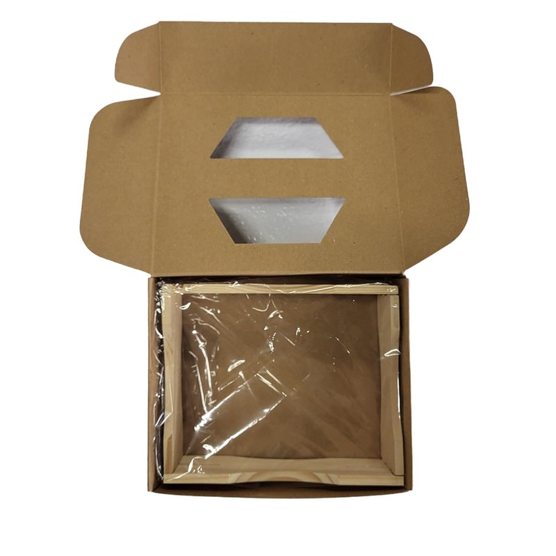 Foxhound Bee Company Comb Honey Cassette Packaging, Medium Frame Packaging