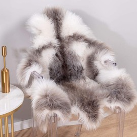 Carvapet Soft Fur Rugs Fake Reindeer Hide Area Rug Fluffy Faux Fur Carpet for Bedroom Floor Mat Home Decorative Throw Rug for Living Room, 3ft x 3ft, Grey