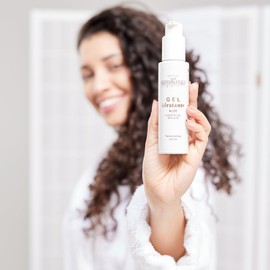 Maternatura, Moisturising Aloe Vera Hair Gel, Anti-Frizz and Anti-Moisture Effect for Styling Curly and Wavy Hair, Organic, Made in Italy - 100 ml