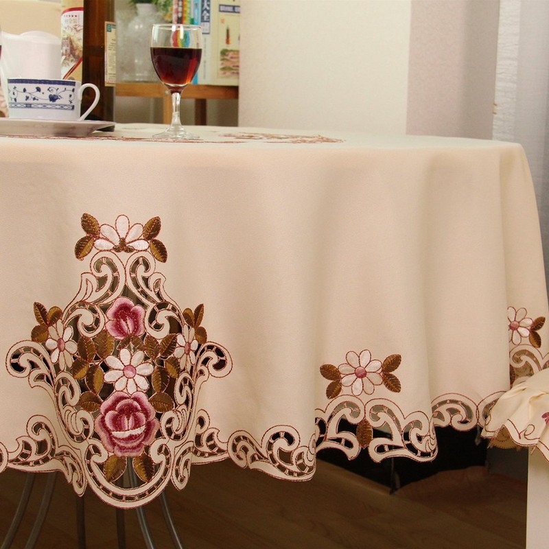 Cunluna European Pastoral Embroidered Square Tablecloth Coffee Table Cloth for