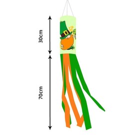 Geluode St. Patrick's Day Windsock Flag,2 Pcs St. Patrick's Day Leprechaun with Shamrock Windsock Hanging Decoration Holiday Green Wind Socks for Garden Patio Lawn Front Yard Tree Party Decor,39 Inch