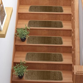 Stair Carpet Set Indoor Machine Washable Moroccan Trellis Beige Design Tread Size 7 Inch x 26 Inc (Set of 13)