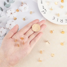 UNICRAFTALE Pack of 24 Stainless Steel Golden Stud Earrings, Hypoallergenic Flat Round Stud Earrings, 0.8 mm Pin Metal Flat Plate Earrings Studs for Jewellery Earrings Making Supplies