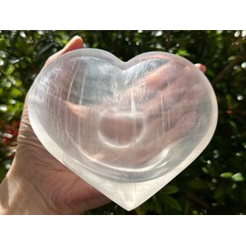GAF TREASURES Large Selenite Heart Bowl, 5" Selenite Heart Shaped Dish Bowl With Pedestal, Crystal Polished Cleansing Charging Healing Gemstone Bowl