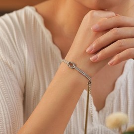 POWWA Daughter Gifts, Daughter Birthday Gifts Bracelet Presents from Mum Dad Adult Christmas Valentines Cards 2025