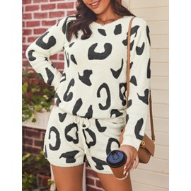 Ekouaer Fuzzy Fleece Pajamas 2 Piece Warm Soft Lounge Set Long Sleeve Sweater Top and Shorts Loungewear Outfits Sweatsuits Black Leopard M