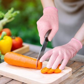 Evridwear Cut Resistant Gloves Food Grade Level 5 Kitchen Safety Protection (Small, Pink)