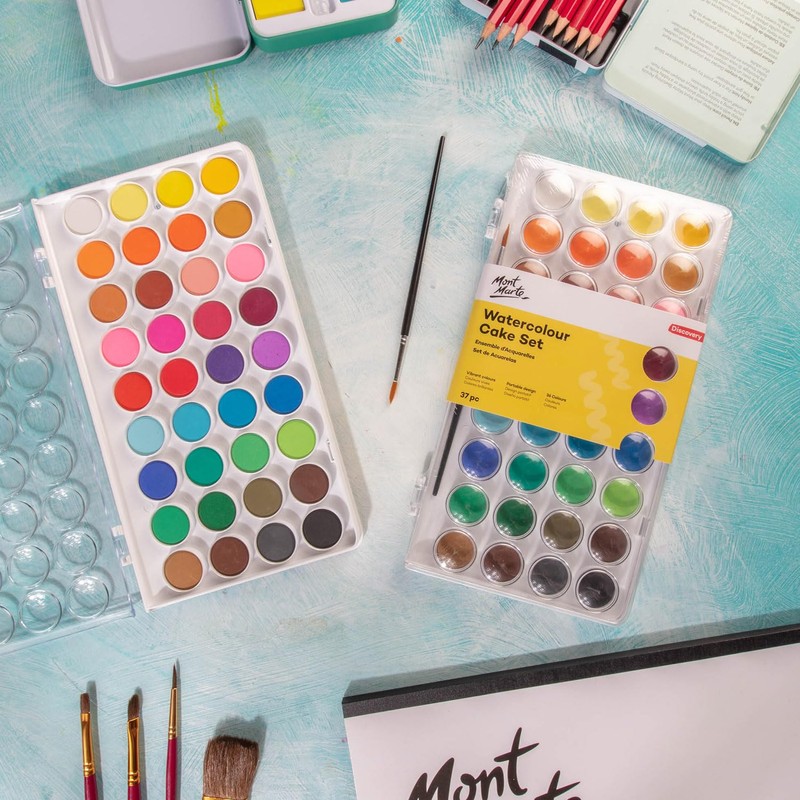 Mont Marte Watercolour Paint Set, 36 Vibrant Colours with 1